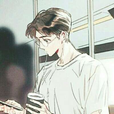 女生手搓机械臂送男友 能互动能变形